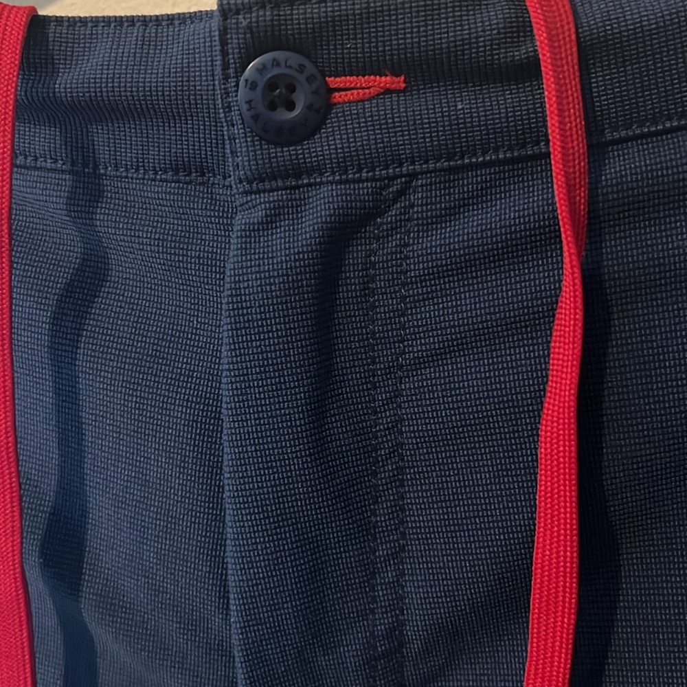 Hasley Shorts - Picture 2 of 8